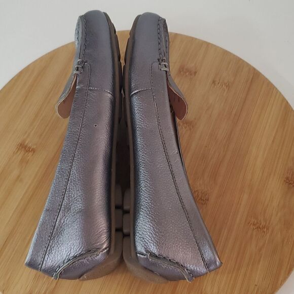 Taryn Rose Pebbled Leather Karen Driving Loafers Women's Size 7 Pewter - Picture 8 of 11